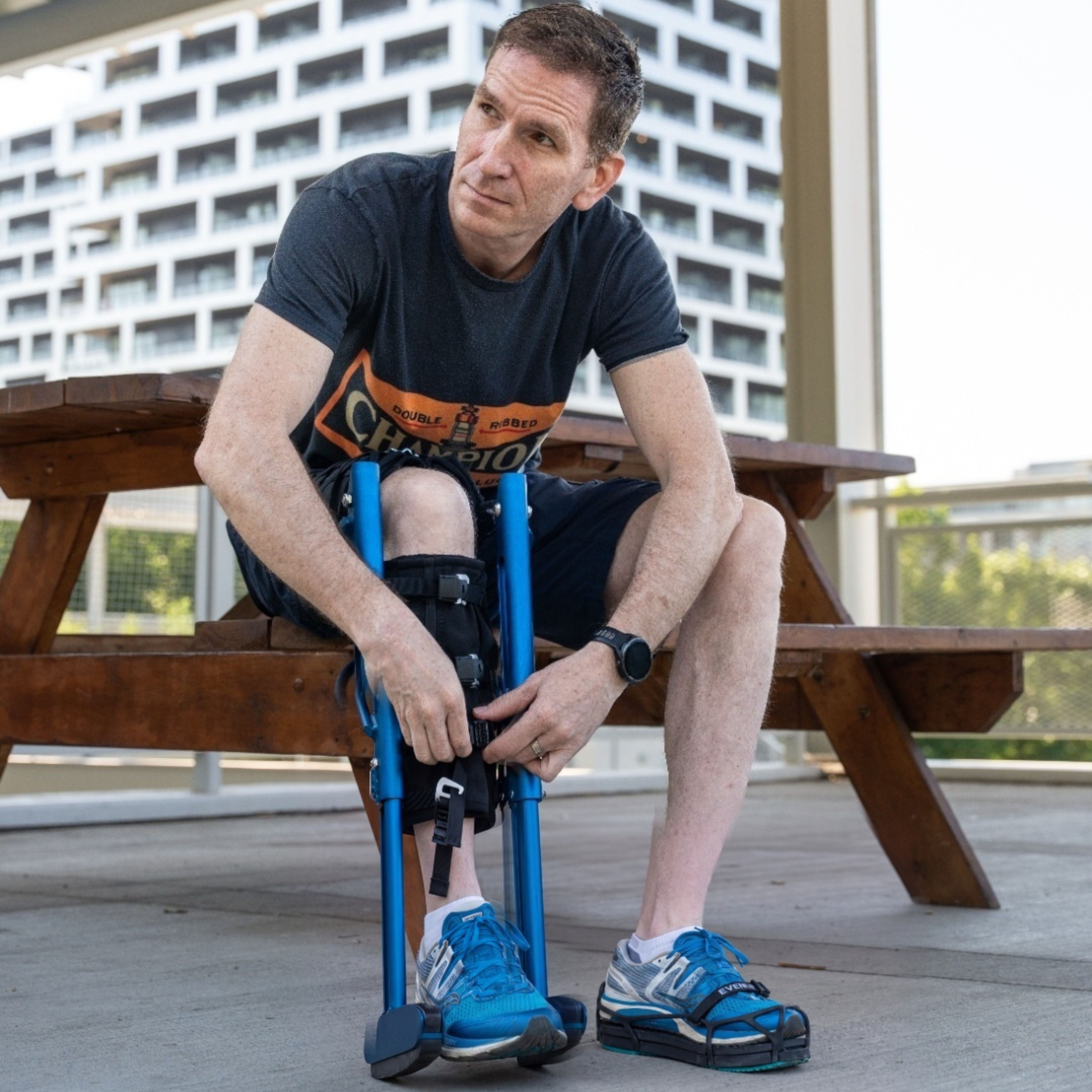 How the XLEG Hands Free Knee Crutch Gets You Back to Life Sooner